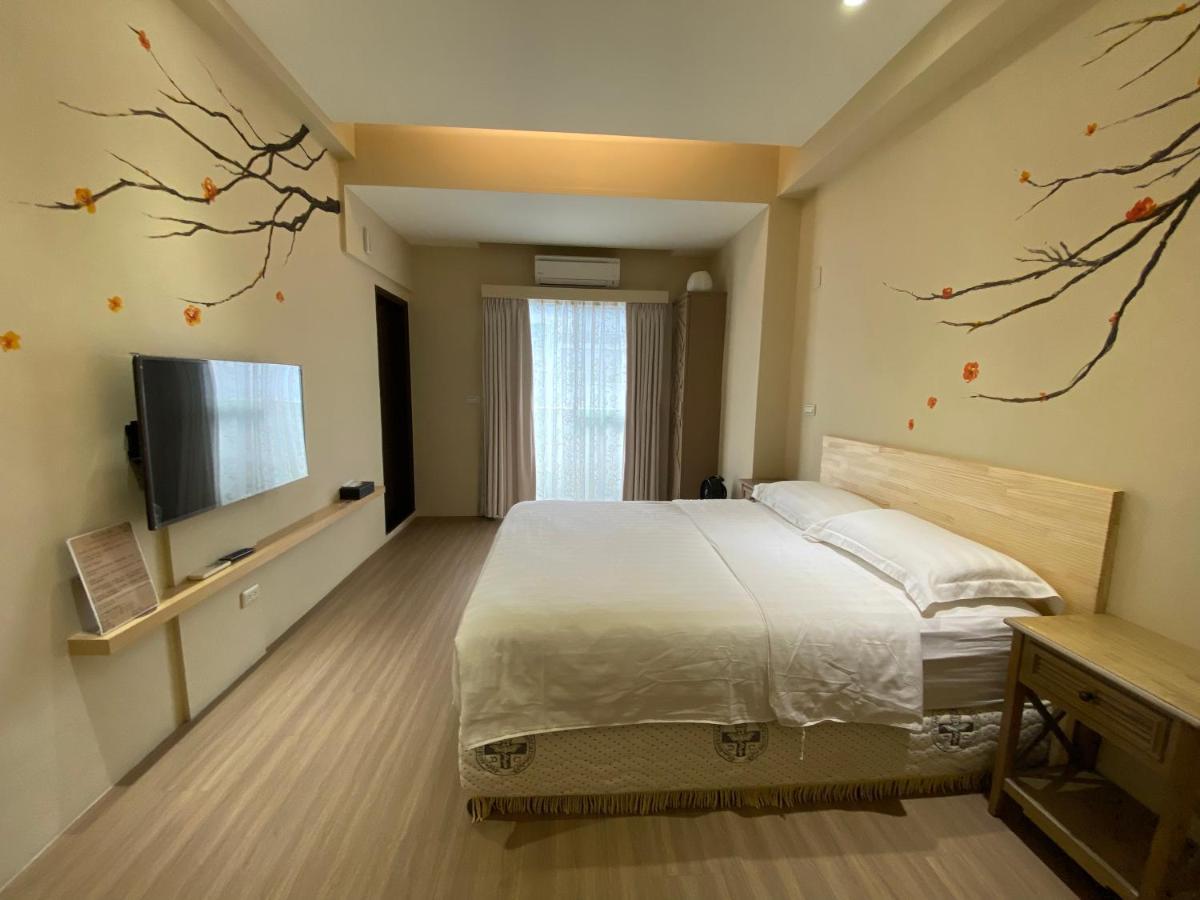 Follow Me B&B T'ai-tung Buitenkant foto